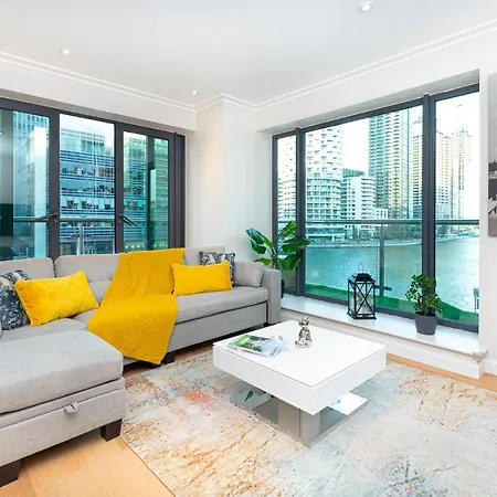 Luxurious Modern 3Br Flat In Prime Canary Wharf